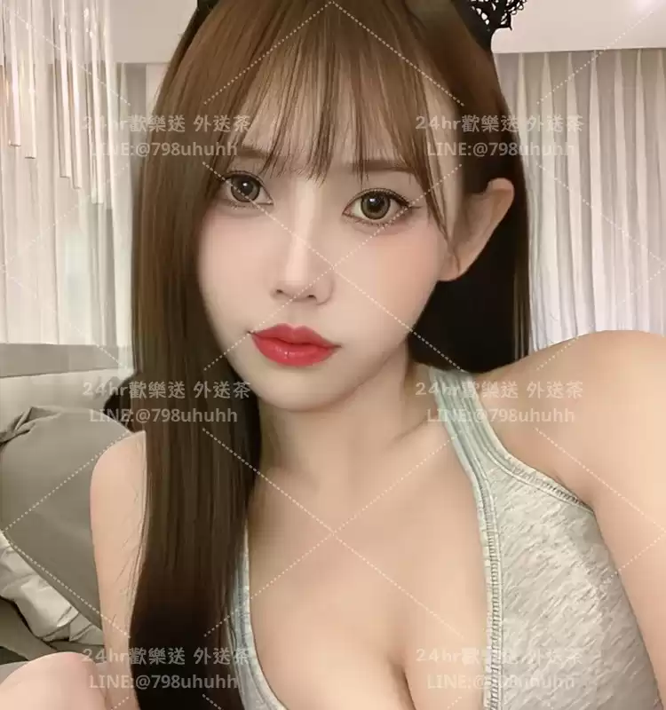 欣霞