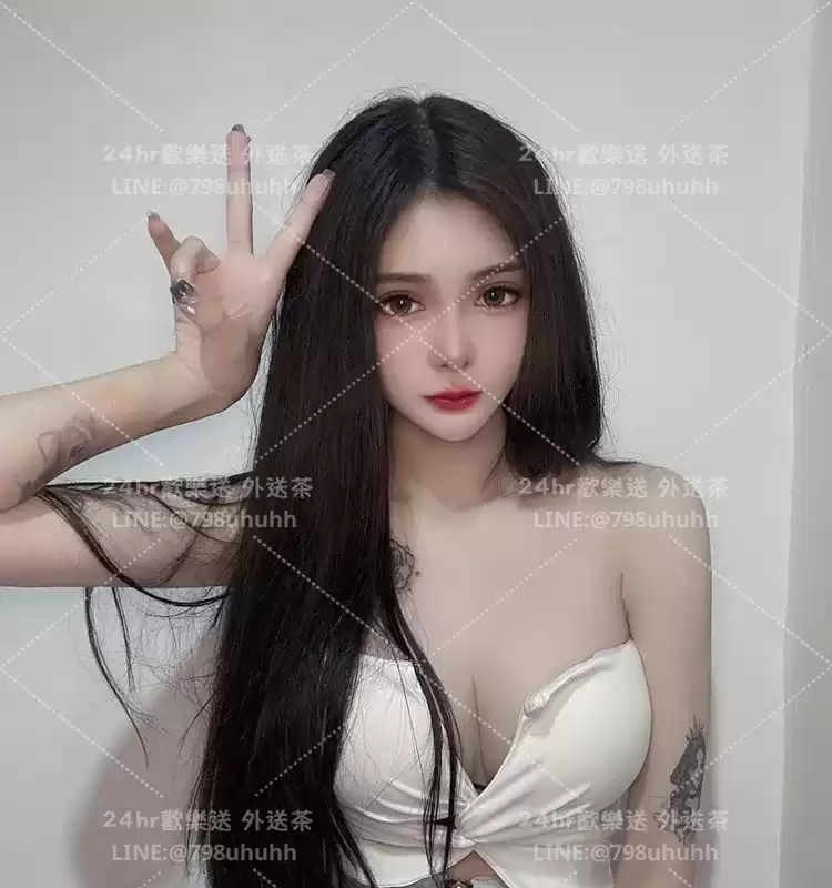 唅念