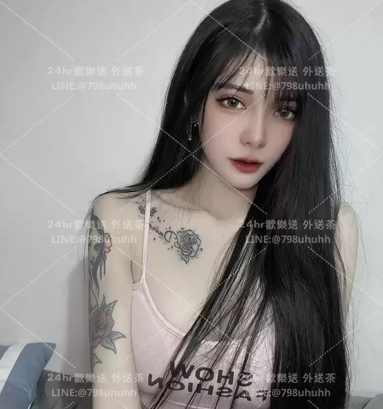 唅念